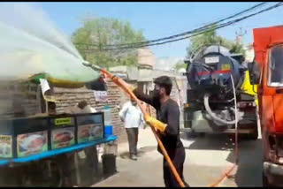 sanitation in the streets of wazirabad