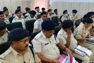 पंचायत चुनाव और राम नवमी को लेकर पुलिस की बैठक