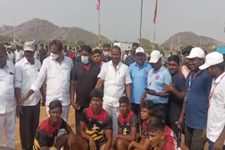 minister Srinivas  goud  visited kabaddi games in kurumurthi village