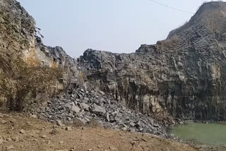 Action against illegal stone quarrying in Pakur