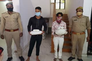 ganja smuggling in delhi  ganja smugglers arrest in delhi  ganja smuggling in noida  नोएडा में गांजा तस्करी  नोएडा में गांजा तस्कर गिरफ्तार  नोएडा में अवैध गांजे की तस्करी