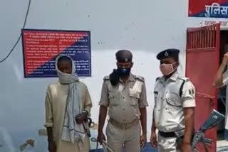 देसी कट्टा के साथ शातिर अपराधी को पुलिस ने किया गिरफ्तार