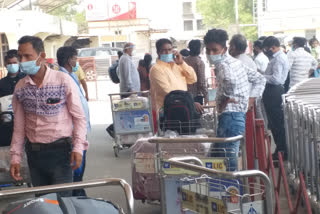 पटना एयरपोर्ट पर 5 यात्री संक्रमित