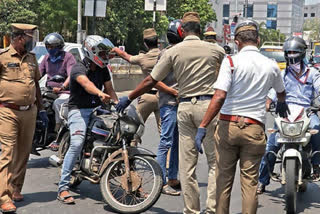 முகக்கவசம் அணியாமல் வாகனம் ஓட்டிய 892 பேர் மீது வழக்குப்பதிவு