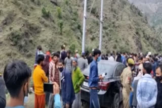 doda road mishap 6 killed in doda accident doda bus accident road mishap in Jammu ஜம்மு விபத்தில் 6 பேர் உயிரிழப்பு ஜம்மு உயிரிழப்பு