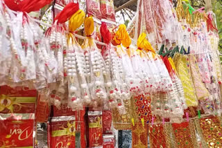 Delhi night curfew reduced navratri market