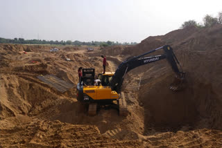 police took action on sand mafia in barwani