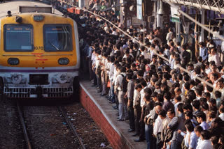 Increase in passenger rush for outstation trains from Mumbai