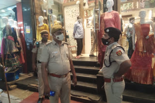 delhi Police challan campaign in Arya Samaj Market