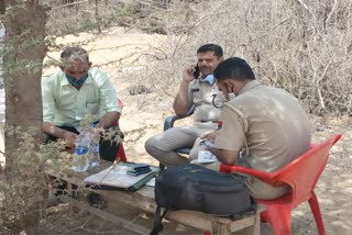 unclaimed condition  लावारिस हालत  चूरू न्यूज  रतनगढ़ न्यूज  लावारिस हालत में मिला शव  dead body found in unclaimed condition