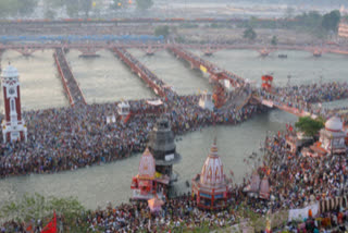 কুম্ভমেলাক মাৰ্কাজৰ সৈতে তুলনা কৰিব নালাগে:উত্তৰাখণ্ডৰ মুখ্যমন্ত্ৰী