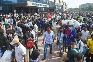Railways Appeal As Thousands Reach Station To Leave Mumbai Amid COVID-19 Surge