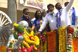 mayor vijayalaxmi tributes to ambedkar