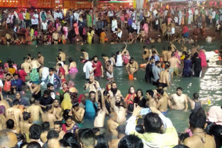 Nearly 1,300 test Covid positive at Kumbh in 3 days, Mela Will Not Be Cut Short