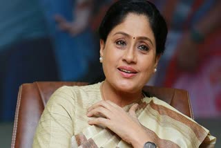 bjp leader vijayashanthi allegations on cm kcr