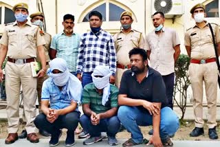 loot in jaipur  jaipur latest news  crime in jaipur  rajasthan crime  जयपुर पुलिस  जयपुर में लूट  फायरिंग  राजस्थान क्राइम