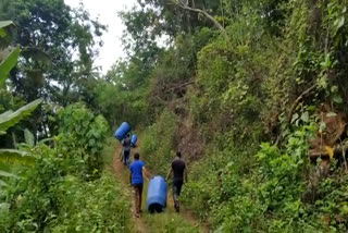 excise raid Kozhikode nadapuram  900 liters of wash was seized on Valayam Elamba hill.  900 ലിറ്റർ വാഷ് പിടികൂടി  വാഷ് പിടികൂടി  wash was seized  Valayam Elamba hill