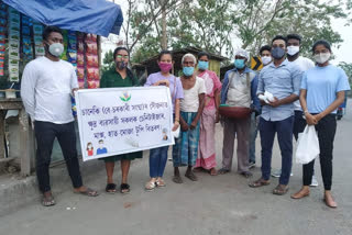 ৰঙিয়াত মাস্ক বিতৰণ চানেকি নামৰ বে চৰকাৰী সংস্থাৰ