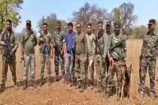 police-failed-to-catch-naxalites-in-chatra