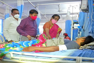 sand mafia attacking with knives on villager at mahabubnagar district