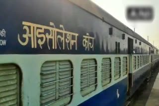 Amid shortage of beds, Railways provides COVID-19 care coaches