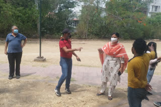 cleaning of the drain in the defense colony before monsoon in delhi