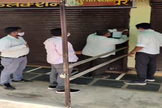 shops sealed for violating covid rules