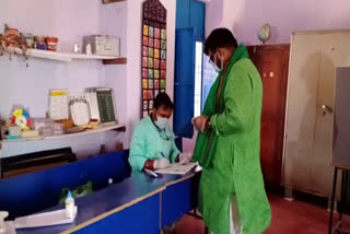 jmm-candidate-hafizul-hasan-voted-in-madhupur-assembly-by-election