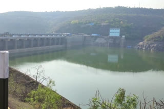 water level decreasing in Srisailam Reservoir