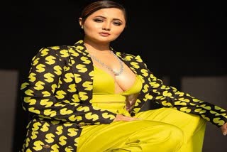 rashami-desai-looks-sensuous-in-bralet-shares-breathtaking-photos-fans-cannot-stop-gushing-about-her