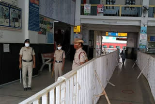 penalty for arriving at the railway station without a mask in ranchi