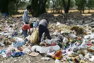 minor-children-working-in-waste-garbage-in-palwal