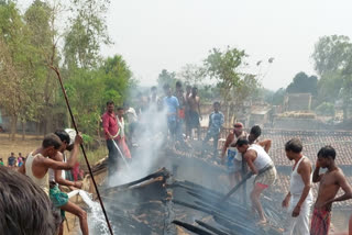 burnt two house in jamui