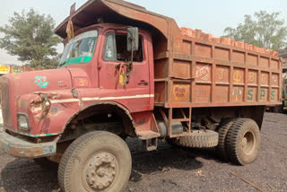 police arrested coal smuggler and driver in ramgarh