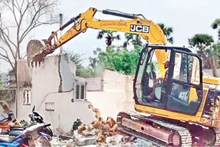 Demolition of houses in athamakuru