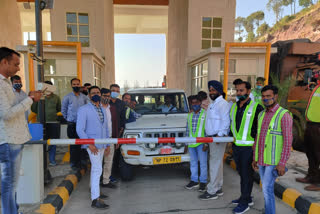 toll plaza in shimla-kalka highway