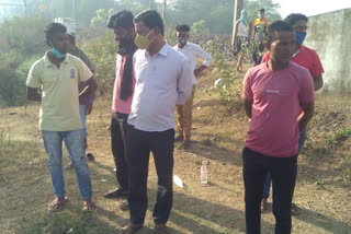 man dead body found in dhanbad