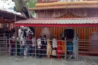 heavy-crowd-of-devotees-in-bala-sundari-temple-in-nahan