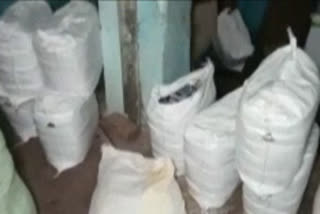 police-raid-on-illegal-gutka-factory