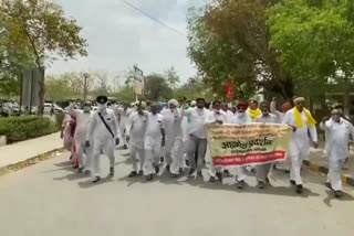 farmers-protest-against-property-damage-recovery-bill-in-fatehabad