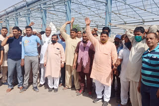 Aadhti protested Charkhi Dadri