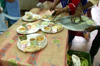 கரோனா நோயாளிகளுக்கு அரசு வழங்கும் உணவு பட்டியல்