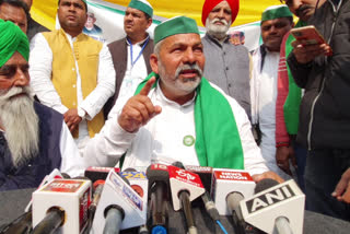 Ghazipur border farmers protest  farmers protest on delhi borders  farmer protest against farm laws  दिल्ली की सीमाओं पर किसान आंदोलन  गाजीपुर बॉर्डर पर किसान आंदोलन  भारतीय किसान यूनियन राष्ट्रीय प्रवक्ता राकेश टिकैत