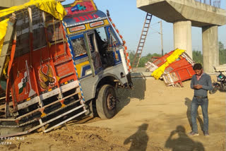 Truck which collided with train