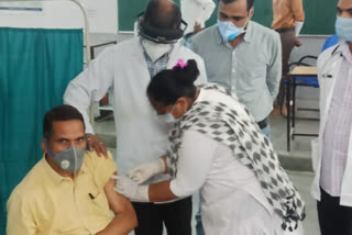 Chittorgarh Collector Appeal,  Chittorgarh collector got vaccination