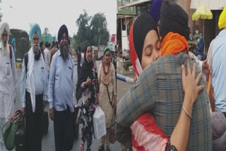 Sikh devotees