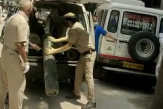 Delhi Police arranges for oxygen