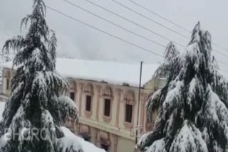 heavy-snowfall-in-hill-areas-of-chamoli-district