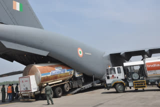 oxgyen tanker in Plane