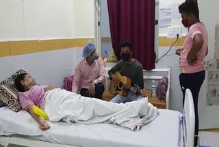 Reciting songs in hospital